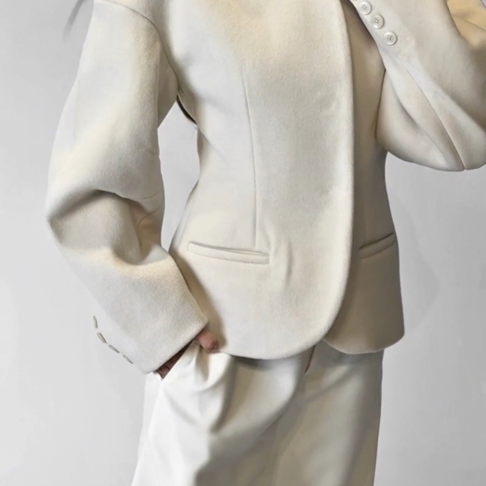 Structured Cinched Wool Blazer NWT - image 3